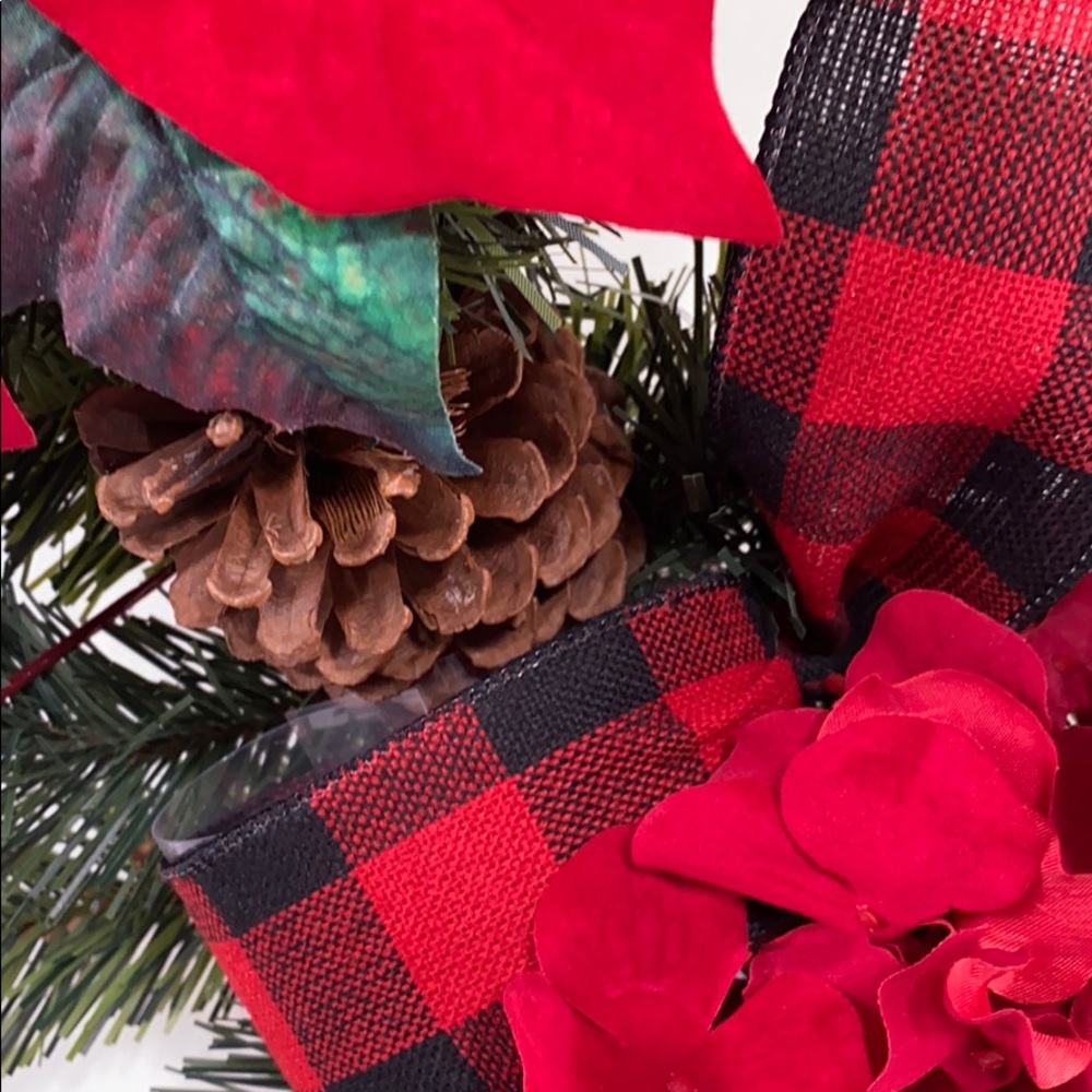 26” Red Poinsettia, Red Hydrangea Christmas Wreath - Picture 6 of 9